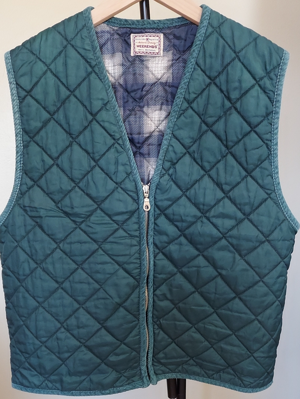 Weekends by Chaus quilted vest Green/blue Sz M? Vintage